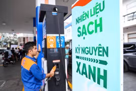 [VIDEO] Ethanol nhập khẩu giá rẻ gây khó khăn cho xăng E10 trong nước