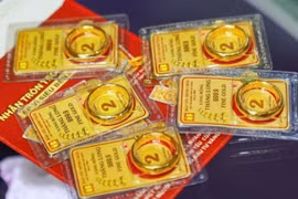 [VIDEO] Giá vàng SJC vượt 150 triệu đồng sau tin hòa bình Trung Đông