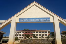 Tỉnh Lâm Đồng thống nhất phương án sáp nhập các trường mầm non, phổ thông và GDTX, cắt giảm 1.067 cán bộ quản lý cùng 744 nhân viên để tinh gọn bộ máy.