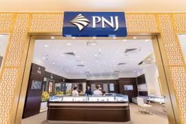 Doanh thu vàng 24K giảm 60%, PNJ vẫn lãi hơn 1.100 tỷ sau 6 tháng