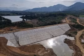 Bên cạnh các dự án gặp vướng mắc, công trình hồ Chà Rang và hồ chứa nước Sơn Trung đang đẩy nhanh thi công, hướng tới nghiệm thu và giải ngân toàn bộ.