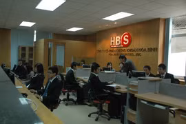 Chứng khoán Hòa Bình: Cổ phiếu HBS bị hạn chế giao dịch từ 8/10/2025