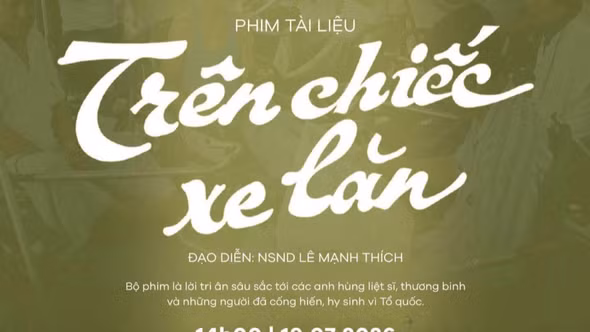 Chiếu phim tài liệu 'Trên chiếc xe lăn' tri ân các anh hùng liệt sĩ