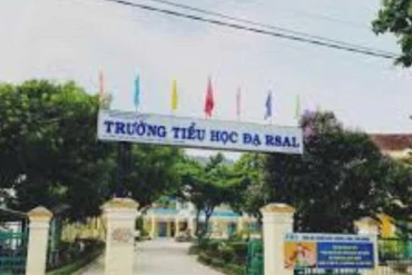 Lâm Đồng: Doanh nghiệp 20 ngày tuổi được chỉ định gói thầu tiền tỷ? 