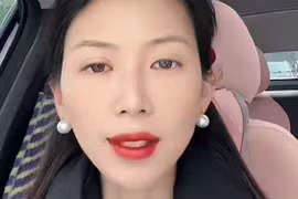 Phải xin lỗi 'chồng ngoại tình' suốt 15 ngày, người vợ đăng video gây sốc