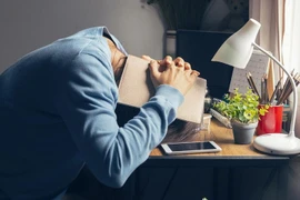 Bộ Y tế chỉnh sửa dự thảo theo dõi 'tâm thần' ở người chịu áp lực công việc