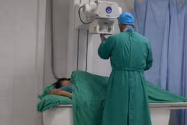 Kỹ thuật mới điều trị vỡ lún đốt sống ở người cao tuổi