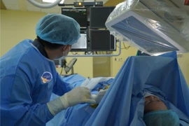 Thường xuyên choáng váng, ngất vì khủng hoảng ngưng xoang kéo dài bất thường