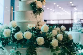 Chú rể trả lại phong bì cho bạn thân giữa tiệc cưới, ai cũng ngỡ ngàng