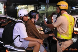 Hạn chế xe cá nhân, nhiều tuyến đường TP HCM tạm cấm tối 2/9