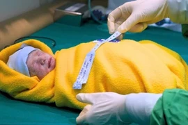 Thai phụ mắc ung thư cổ tử cung sinh con an toàn