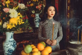 Văn khấn mùng 1 tháng 3 Âm lịch 2026 cầu toàn gia an lạc, tài lộc tăng tiến