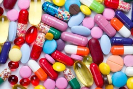 Nỗi lo từ quầy thuốc cho thuê lại