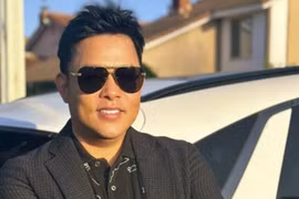 Quang Lê mất hơn 400 triệu đồng trên chuyến bay về Việt Nam