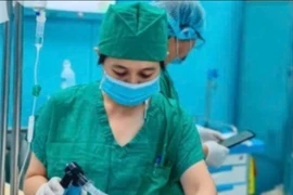 Cấp cứu thành công một học sinh bị thủng dạ dày nguy kịch