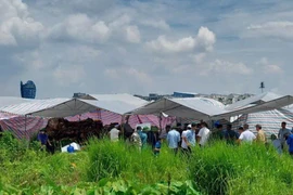 Khởi tố một đối tượng vụ 3 ngôi mộ bị máy xúc đào xới tại Hưng Yên