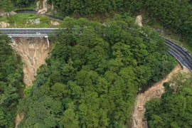 Lâm Đồng công bố tình huống khẩn cấp, đóng tuyến đèo Prenn