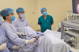 Lần đầu VN phẫu thuật ung thư nội mạc tử cung không sẹo