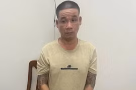 “Cõng” 4 tiền án, vừa ra tù lại đi cướp giật tài sản