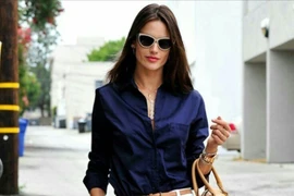 Nàng công sở tuổi 40 mặc gì mùa thu để thời thượng, duyên dáng?