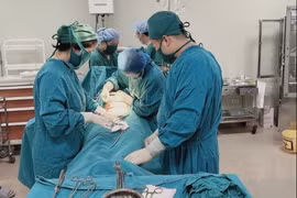 20 phút giành sự sống cho sản phụ mắc giảm tiểu cầu vô căn