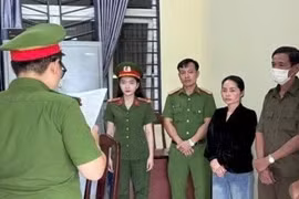 Bắt Giám đốc Công ty Trần Kim Huyền buôn bán thảo dược giả