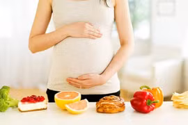 Chế độ ăn của mẹ bầu có ảnh hưởng đến nguy cơ dị ứng ở trẻ?