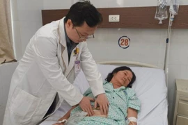 Nhịn tiểu dễ vỡ bàng quang tự phát biến chứng nguy hiểm