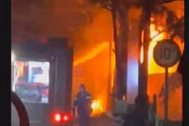 Cháy nhà trong hẻm ở TP HCM lúc rạng sáng, 3 mẹ con tử vong