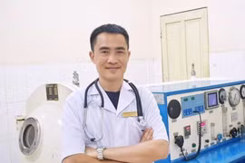 Bác sĩ Nguyễn Huy Hoàng: Nguy cơ khi lạm dụng nước tinh khiết