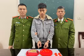 Dựng hiện trường bị trộm, con trai 'cuỗm' vàng của gia đình đem đánh bạc