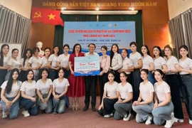 Hành động đẹp của thí sinh Mrs Grand Vietnam 2025 
