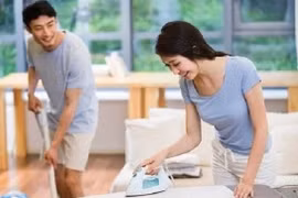 Làm sao khi chồng không chung tay việc nhà?