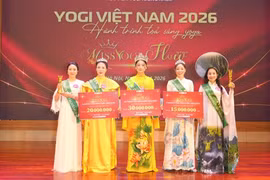 Sôi động sân chơi dành cho những người yêu yoga