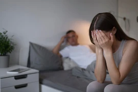 3 lần ngoại tình được chồng tha thứ, vợ chết lặng