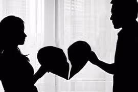 3 lần ngoại tình được chồng tha thứ, vợ chết lặng