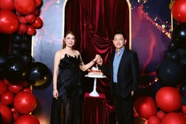 Thanh Thảo được chồng doanh nhân Việt kiều yêu chiều hết mức