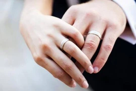 Ngã ngửa khi thông gia là… người yêu cũ