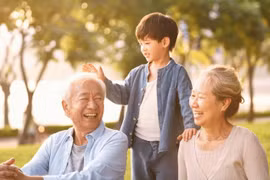 Làm sao để con gần gũi hơn với ông bà?