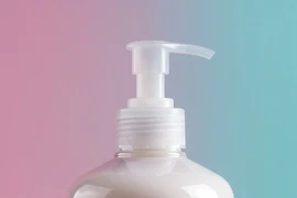 Thu hồi dầu gội Hair Head & Hair Revitalising Oleo-Essence