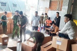 Phát hiện gần 8 tấn sữa, thực phẩm chức năng không nguồn gốc