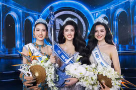 Phan Phương Oanh đăng quang Miss World Vietnam 2025