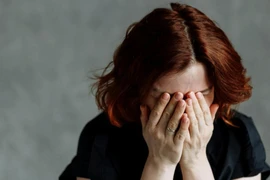 Gửi tiền nuôi con riêng, nàng dâu bị nỗi oan "trời thấu"