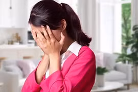 5 năm không được ăn Tết nhà ngoại, con dâu bật khóc vì câu nói của bố chồng