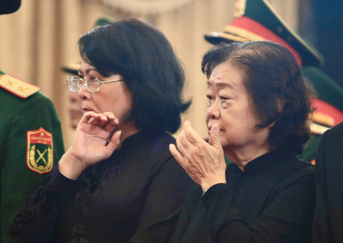 Lễ truy điệu nguyên Chủ tịch nước Trần Đức Lương tại TP HCM khẳng định tấm lòng tri ân của Đảng, Nhà nước, nhân dân với nhà lãnh đạo mẫu mực, tận tụy vì dân.