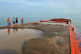 Bà Rịa - Vũng Tàu: Tạm giữ tàu vận chuyển 1.400m³ cát không rõ nguồn gốc