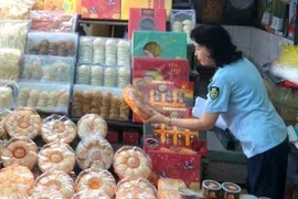 TP HCM siết chặt kiểm soát buôn lậu, hàng giả dịp Tết Nguyên đán Bính Ngọ 