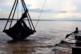 Đồng Tháp: Đề xuất điều chuyển 3 mỏ cát từ dự án Vành đai 3