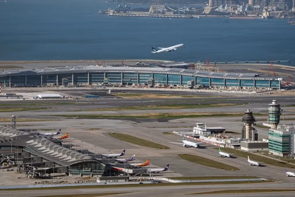 Sân bay quốc tế Hồng Kông đứng vị trí thứ 4 nhờ thiết kế thân thiện với hành khách, quy trình vận hành tinh gọn và tiêu chuẩn vệ sinh cao. Ảnh: Sân bay Quốc tế Hồng Kông