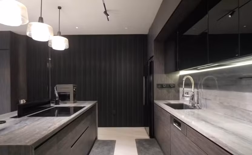 Đặc biệt, toàn bộ phụ kiện trong bếp sử dụng thiết bị thông minh. Ảnh chụp màn hình NhaF